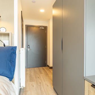 Standard Plus En Suite - Image 2